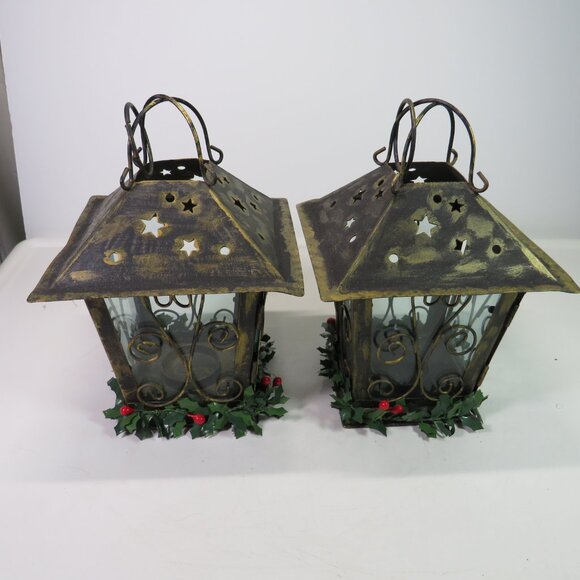Metal (2) Lanterns Rustic Star cutouts (Holly removable) Glass inserts Door open - Picture 7 of 8